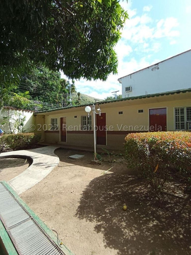 Imagen 4 de 12 de Extraordinaria Casa En Venta El Toro Las Delicias Maracay Nv