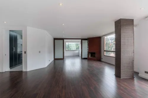 Apartamento En Venta En El Chicó. Cod V5280