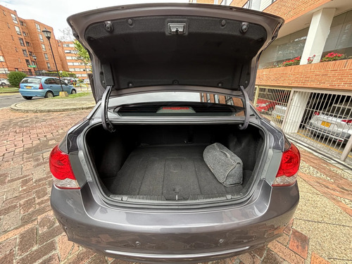 Chevrolet Cruze 1.8 Platinum Lt