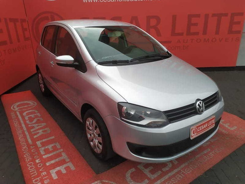 Imagem 2 de 15 de Volkswagen Fox 1.6 Gii
