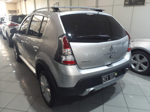 Renault Sandero Stepway Privilege C/nav 2013, Concesionario