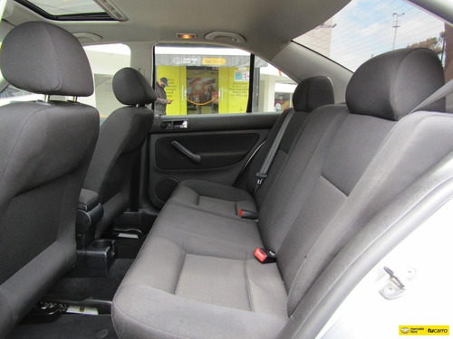 Volkswagen Jetta 2.0 Trendline