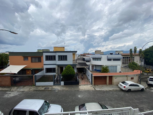 Se Vende Casa 210m² 3h/4b/5p ,boleita