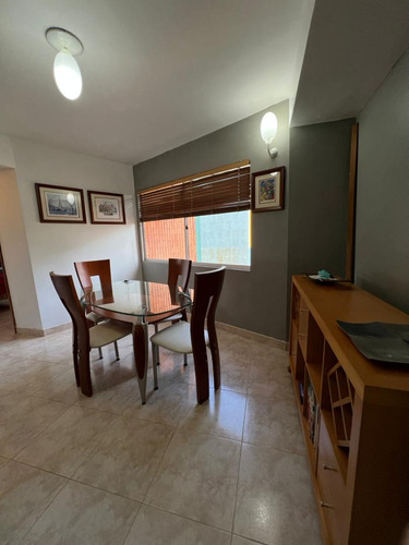 Apartamento En Venta En Residencias Ibiray Av. 2 El Milagro