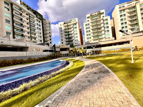 Apartamento En Venta En La Lagunita Country Club