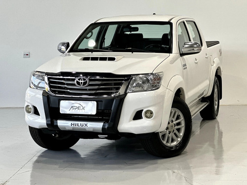 Toyota Hilux 3.0 SRV TOP 4X4 CD 16V TURBO INTERCOOLER DIESEL 4P AUTOMÁTICO