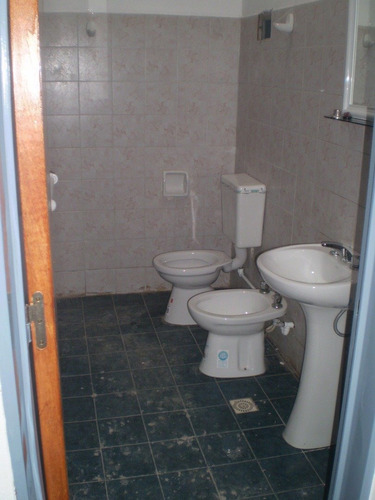 Vendo Complejo 6 Unidades Departamentos Excelente Para Renta.. 296862