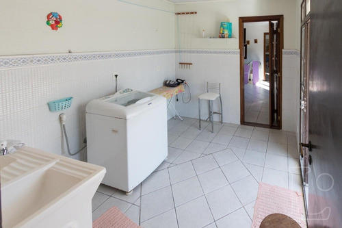 Casa Em Camaquã Com 5 Dormitórios - Lu268787