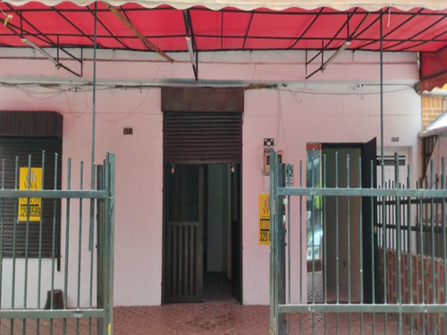 Se Arrienda Local Comercial  En Itagui