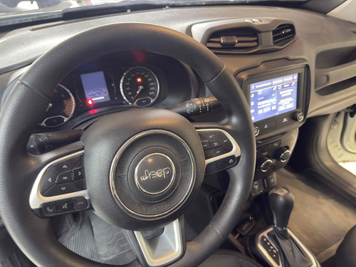 Jeep Renegade 1.8 16V FLEX SPORT 4P AUTOMÁTICO