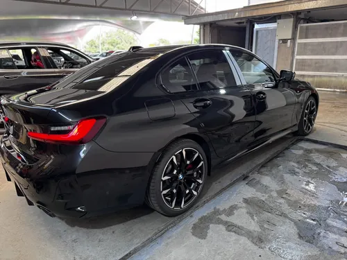 320i ¡edición 30 Años!