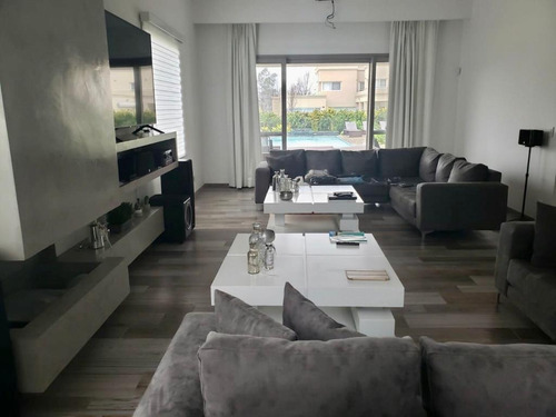 Imagen 4 de 17 de Hermosa Casa En Venta En San Diego Country Club- Moreno