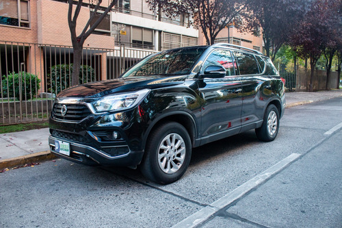 SsangYong Rexton 2.0 Mt 4x2 Std