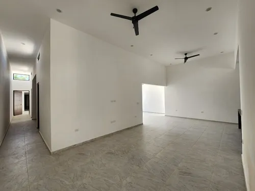 Casa De 1 Planta Con Páneles Solares Cholul En Privada