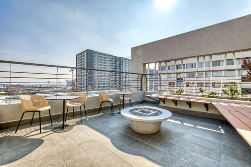 Edificio Zañartu (1 Est. 1 Bod.) Vista Oriente Piso 1
