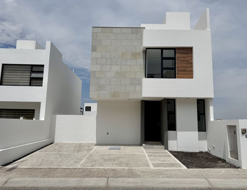 Vive Como Mereces, Acceso A Roof Garden- Punta Esmeralda