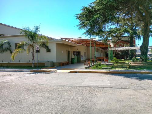 Excelente Depósito De 774 M2 En Alquiler En Predio Cerrado, Villa Adelina.