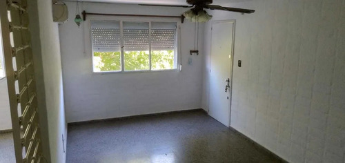 Apartamento En Alquiler Continuación Abayubá, Arroyo Seco