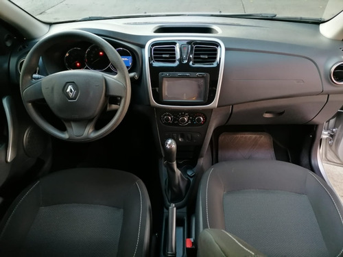 Renault Logan 2017 1.6