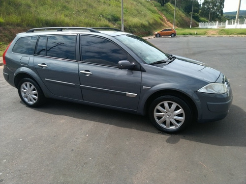 Renault Megane Grand Tour 2013 1.6 Dynamique Hi-flex 5p