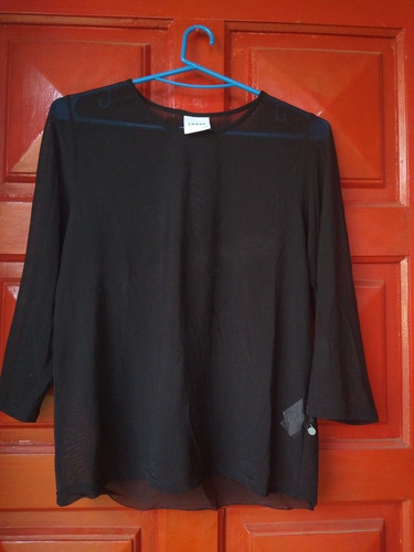 Remera Traslúcida