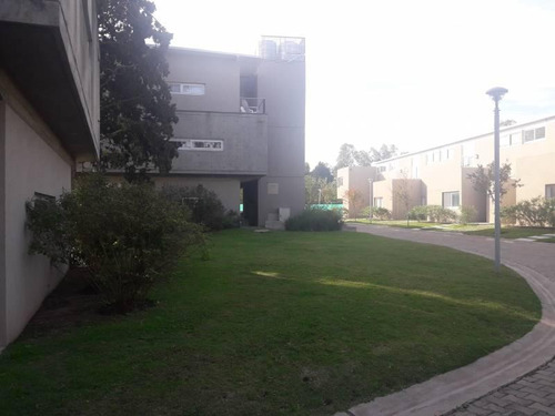 Imagen 2 de 18 de Departamento En Venta Ubicado En La Nazarena, Pilar, G.b.a. Zona Norte