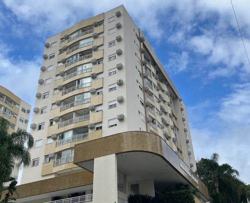 Apartamentos À Venda Em Itacorubi Com 3 Quartos E 2 Banheiros. Pronto Para Morar. Bem Localizado.