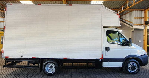 Imagem 6 de 10 de Iveco Daily Chassi 55c16 2p (diesel)