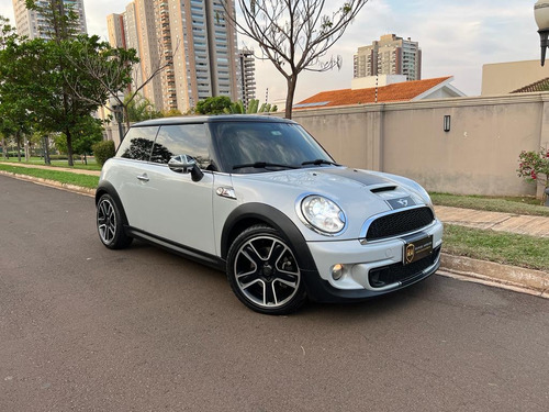 Mini Cooper 1.6 S 16V TURBO GASOLINA 2P AUTOMÁTICO