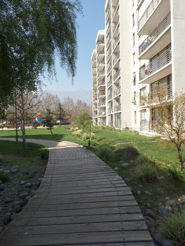 $560.000.- Se Arrienda Departamento Primer Piso