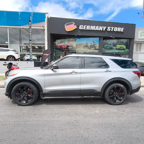 Ford Explorer St
