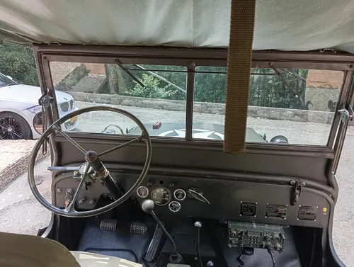 Jeep Willys 4j 2.2 4x4