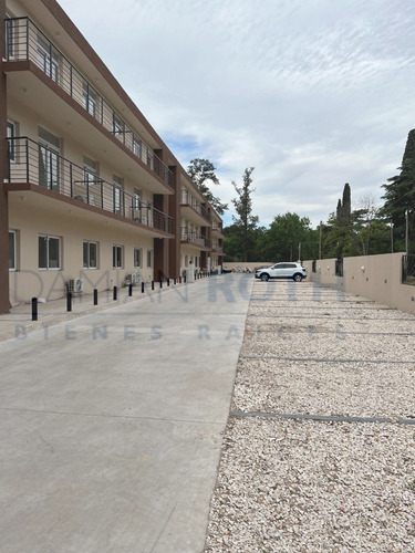 Imagen 9 de 12 de Departamento 2 Ambientes Con Cochera