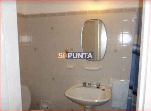 Imagen 5 de 10 de Casa En Venta - El Tesoro