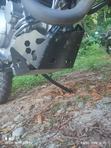 Honda Xre 300 Con Accesorios Y Como Nueva, Poco Uso.