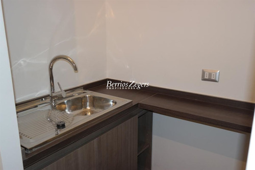 Ofivina Parque Arauco Open Kennedy 4 Privados, 2 Baños