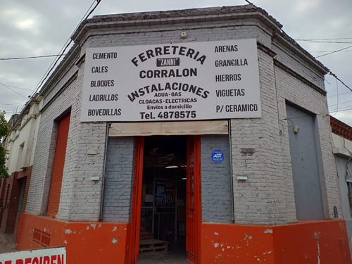 Casa De 3 Ambientes + Local Alberdi