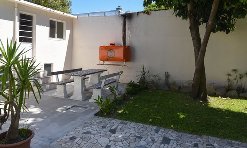 Residencia Universitaria Vintage, Hogar Estudiantil