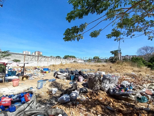 Amplio Lote De Terreno En Los Colorados