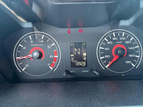 Mahindra KUV100 1.2 DELUXE 4X2 MT 5P