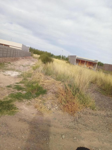 Imagen 1 de 10 de Lote Barrio Los Cardenales, Fernández Oro