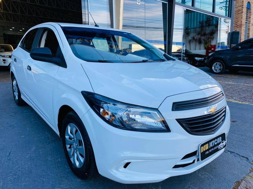 Imagem 4 de 15 de Chevrolet Onix 1.0 Mpfi Joy 8v Flex 4p Manual