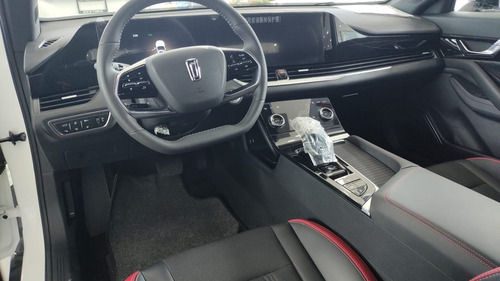 Bestune B70s Commander 2.0l Turbo 221hp 250lb Adas R19 Led