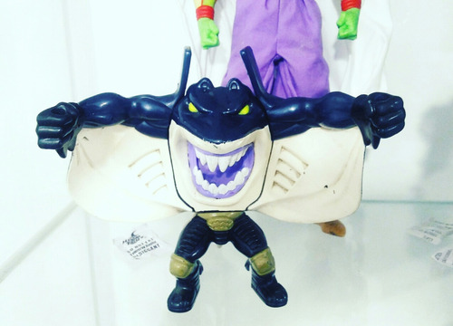 Muñeco Tiburón Street Sharks 