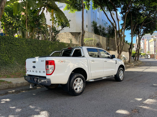 Ford Ranger 3.2 Xlt Cab. Dupla 4x4 Aut. 4p
