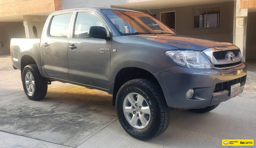 Toyota Hilux 4x4