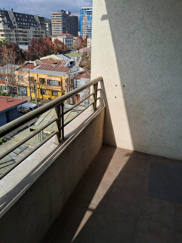 Oportunidad Única! Departamento Amplio En El Centro De Conc