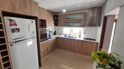 Imagen 5 de 13 de Casa 2 Dormitorios Refaccionada A Nueva A Metros De Heriberto Martinez - Bº Arguello