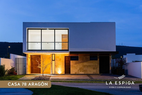 Residencia En Fracc. La Espiga, 4ta Recamara En Pb, Terreno 365 M2, De Autor !