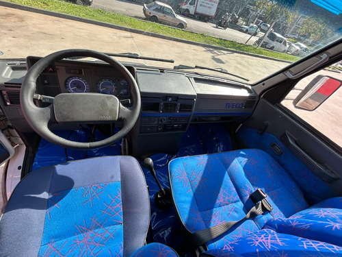 Iveco Daily 3513 Baú 2006 Unico Dono